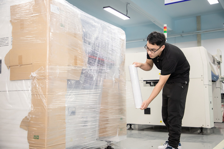 our staff packs equipment with firm packaging and strong wooden cases